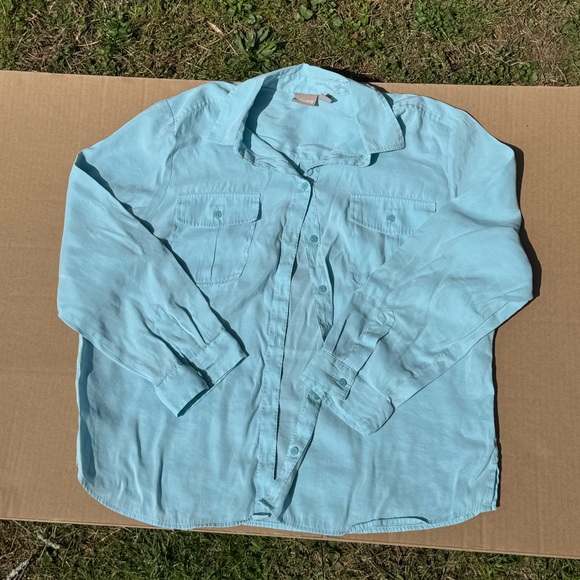 Chico’s women’s long sleeve blue dress shirt - Picture 3 of 3